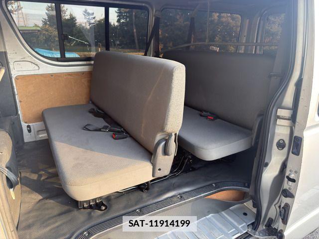Toyota HIACE VAN 2012-10 7785406-17