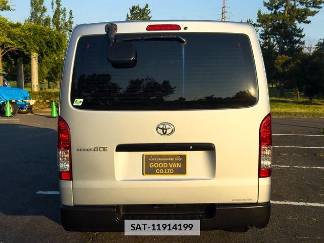 Toyota HIACE VAN 2012-10 7785406-7