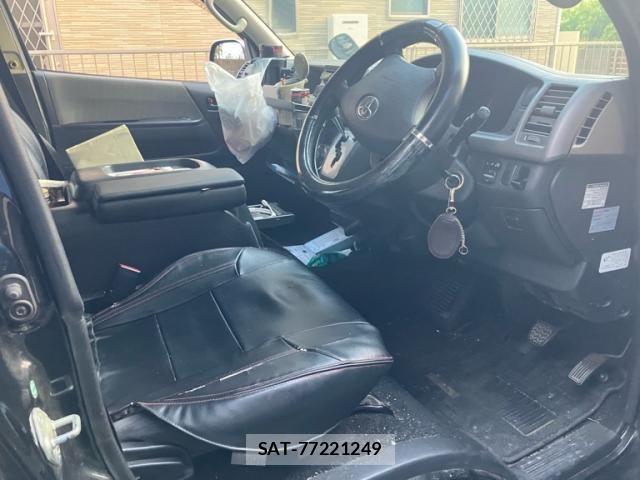 Toyota HIACE VAN 2011-01 7785405-12