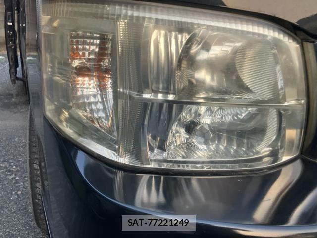 Toyota HIACE VAN 2011-01 7785405-2