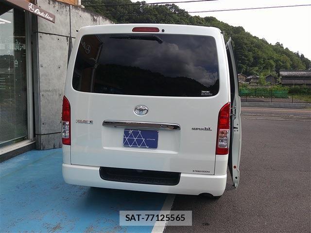 Toyota HIACE VAN 2017-10 7876738-15