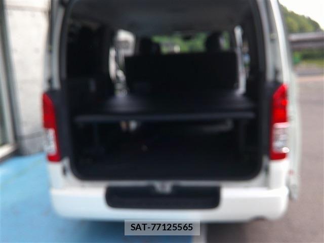 Toyota HIACE VAN 2017-10 7876738-21