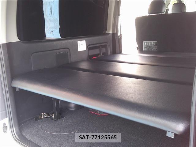 Toyota HIACE VAN 2017-10 7876738-22