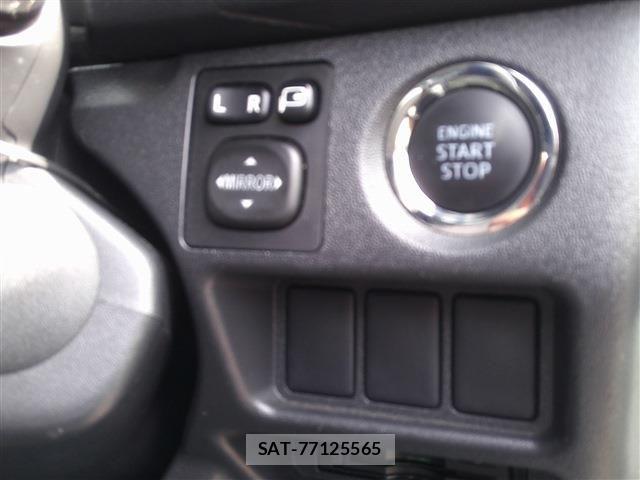 Toyota HIACE VAN 2017-10 7876738-25