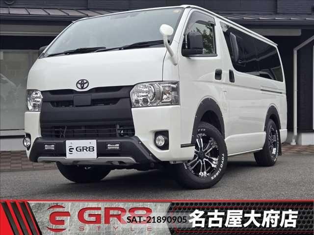 Toyota HIACE VAN 2017-12 7876739-0