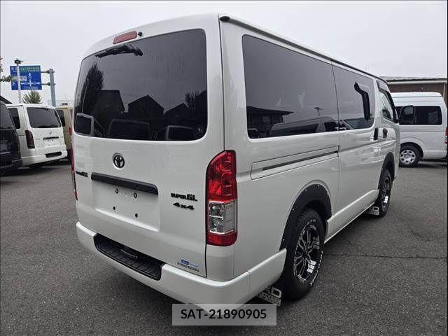Toyota HIACE VAN 2017-12 7876739-14