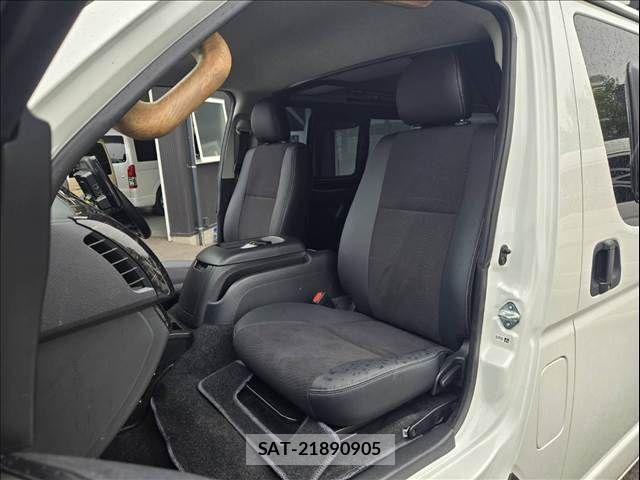 Toyota HIACE VAN 2017-12 7876739-6