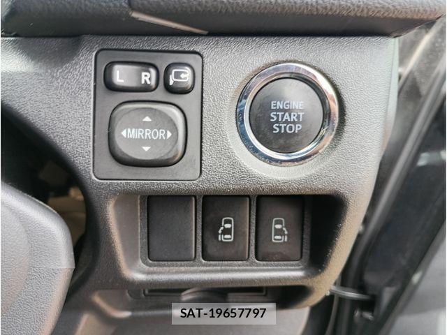Toyota HIACE VAN 2016-03 7902690-15