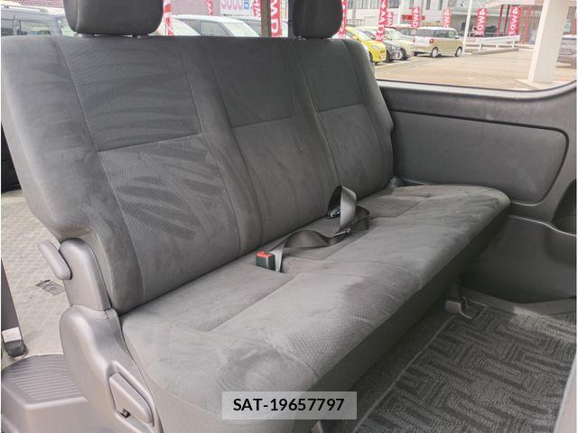 Toyota HIACE VAN 2016-03 7902690-18