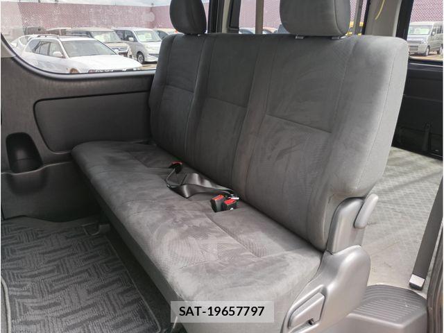 Toyota HIACE VAN 2016-03 7902690-24