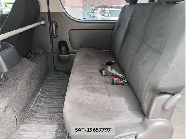Toyota HIACE VAN 2016-03 7902690-26