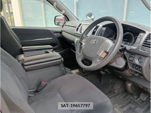 Toyota HIACE VAN 2016-03 7902690-4