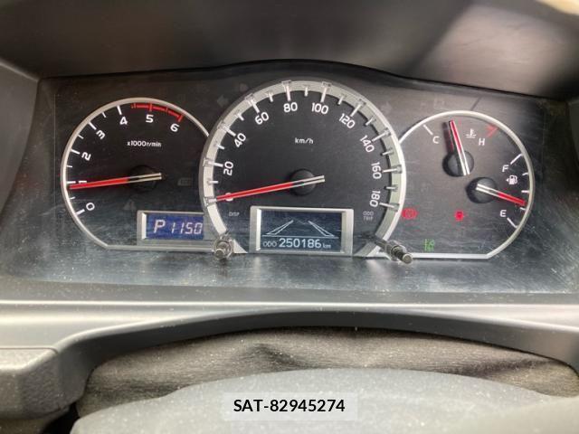 Toyota HIACE VAN 2019-05 7961938-15