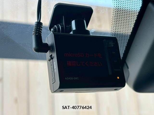 Toyota HIACE VAN 2021-12 7961933-11