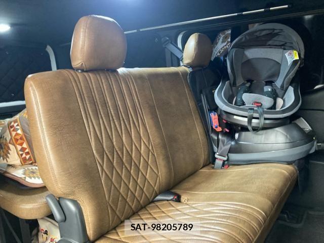 Toyota HIACE VAN 2025-05 7961932-10