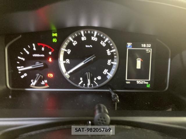 Toyota HIACE VAN 2025-05 7961932-19
