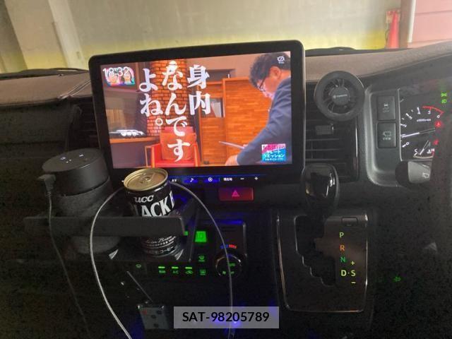 Toyota HIACE VAN 2025-05 7961932-21