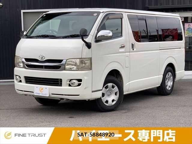 Toyota HIACE VAN 2007-11 7961937-0