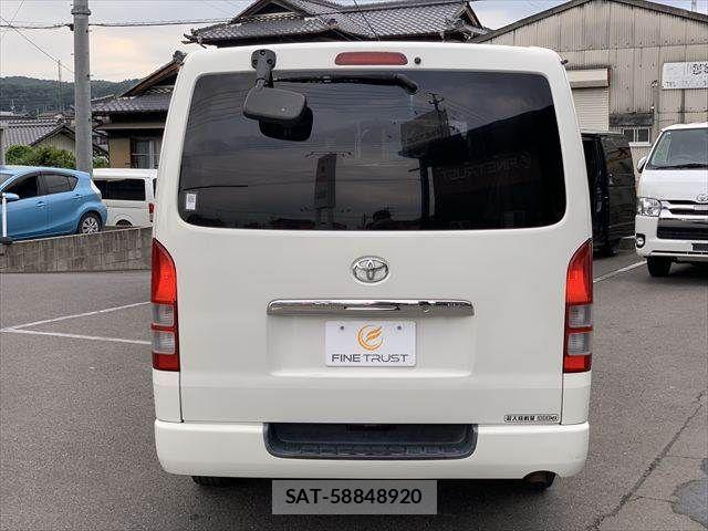 Toyota HIACE VAN 2007-11 7961937-13