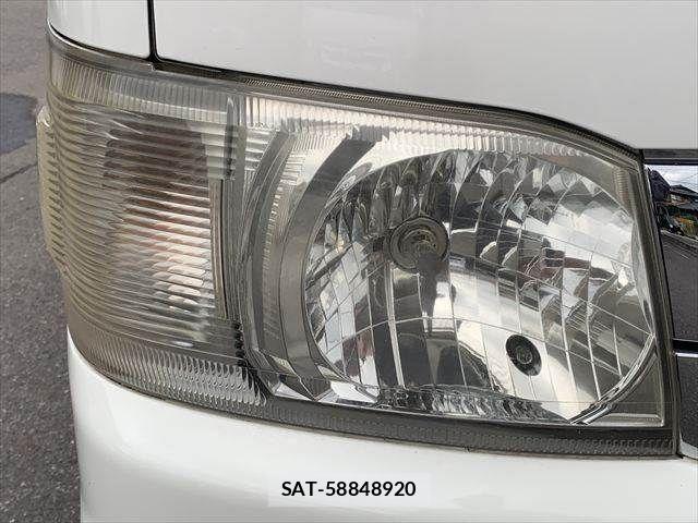 Toyota HIACE VAN 2007-11 7961937-16