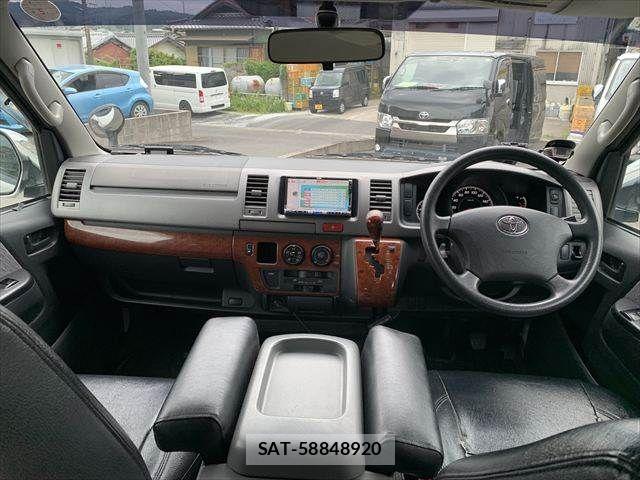 Toyota HIACE VAN 2007-11 7961937-2