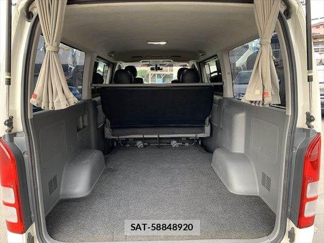 Toyota HIACE VAN 2007-11 7961937-7