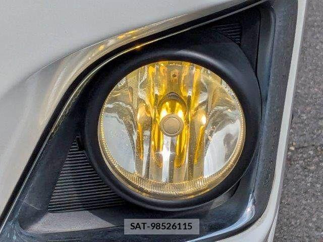 Toyota HIACE VAN 2013-07 7961935-11