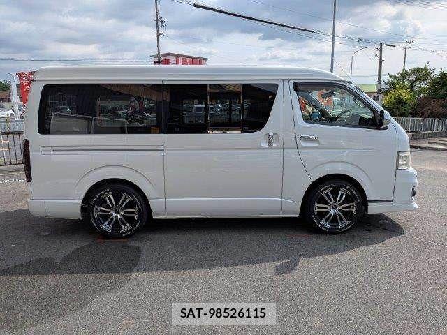 Toyota HIACE VAN 2013-07 7961935-15