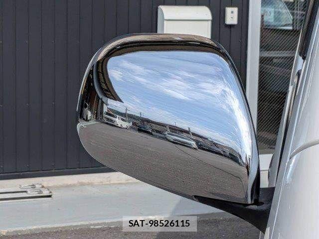 Toyota HIACE VAN 2013-07 7961935-25
