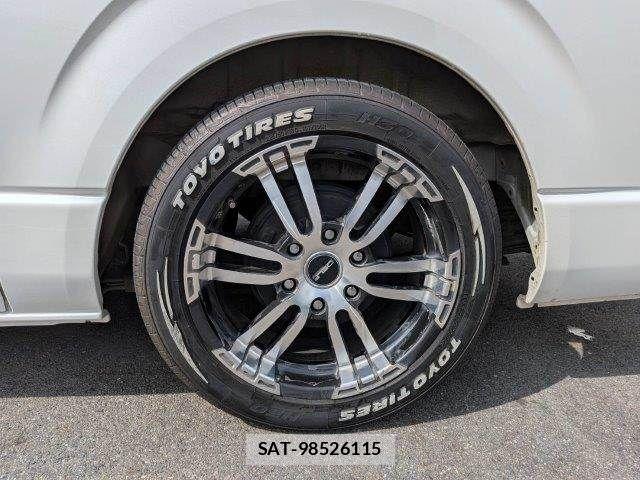Toyota HIACE VAN 2013-07 7961935-27