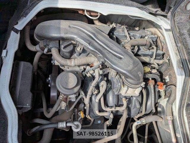Toyota HIACE VAN 2013-07 7961935-29