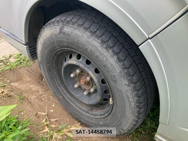 Toyota HIACE VAN 2006-03 7961940-9