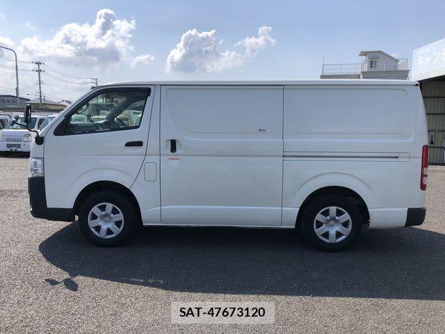 Toyota HIACE VAN 2018-11 7979402-4