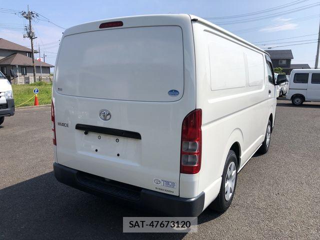 Toyota HIACE VAN 2018-11 7979402-6