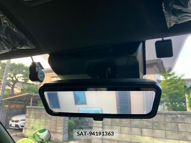 Toyota HIACE VAN 2024-08 7979395-18