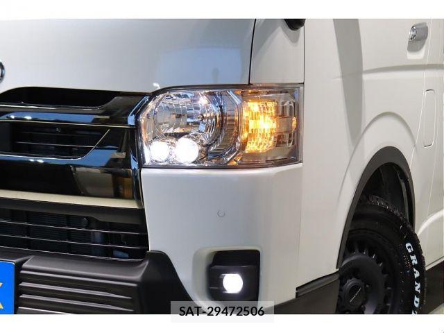 Toyota HIACE VAN 2025-01 7979390-15