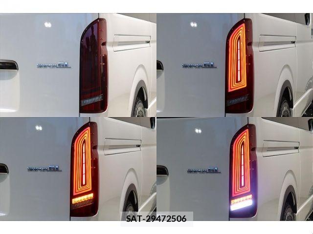 Toyota HIACE VAN 2025-01 7979390-16