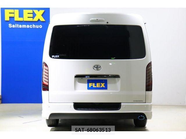 Toyota HIACE VAN 2024-01 7979391-15