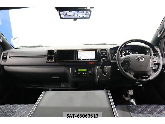 Toyota HIACE VAN 2024-01 7979391-1