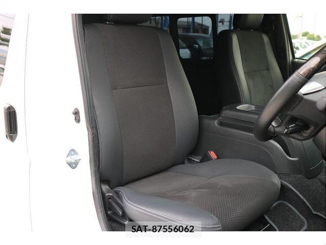 Toyota HIACE VAN 2021-01 7979392-11