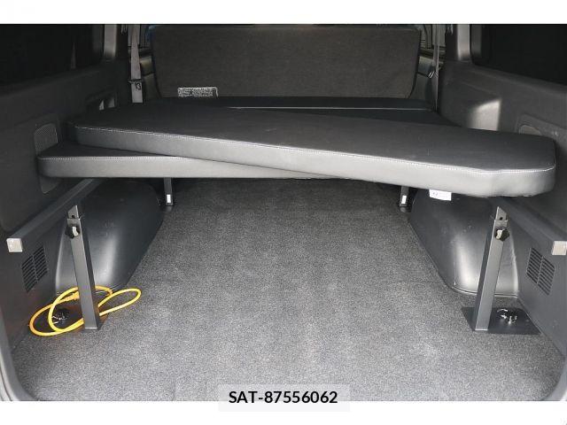 Toyota HIACE VAN 2021-01 7979392-16
