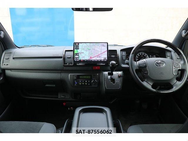 Toyota HIACE VAN 2021-01 7979392-3