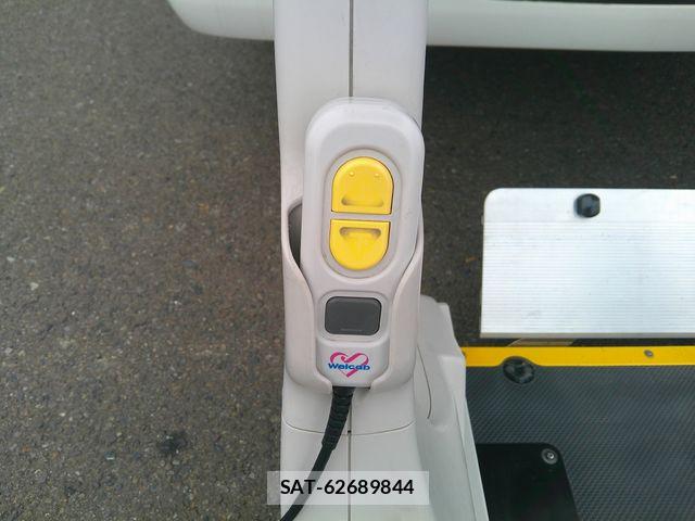 Toyota HIACE VAN 2020-10 7979397-20