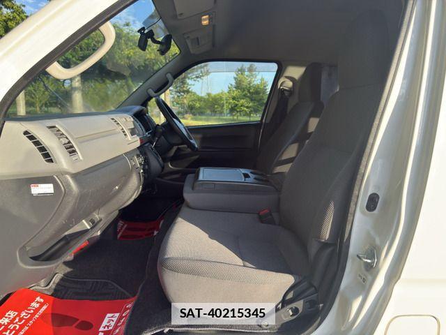 Toyota HIACE VAN 2012-01 7979403-9
