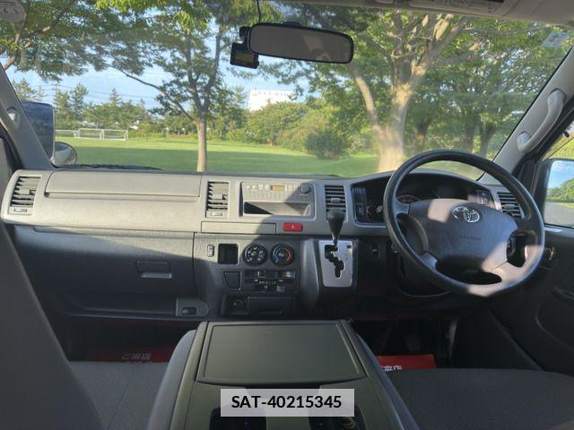 Toyota HIACE VAN 2012-01 7979403-11