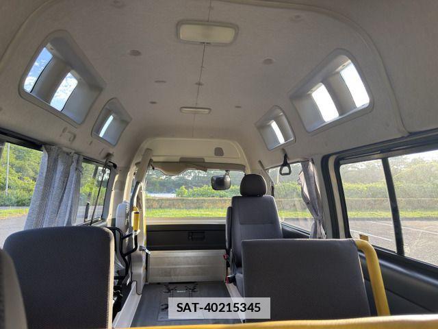 Toyota HIACE VAN 2012-01 7979403-14