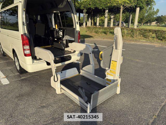 Toyota HIACE VAN 2012-01 7979403-19