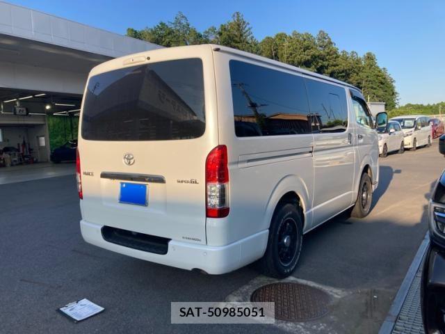 Toyota HIACE VAN 2020-11 7979399-3