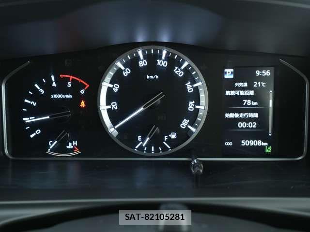 Toyota HIACE VAN 2021-08 7979396-11