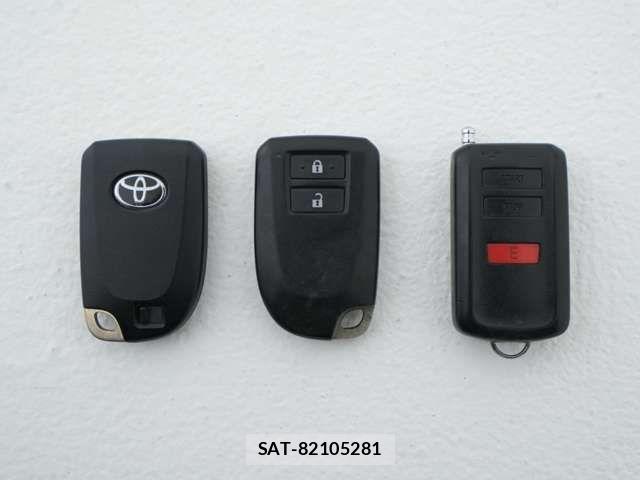 Toyota HIACE VAN 2021-08 7979396-15
